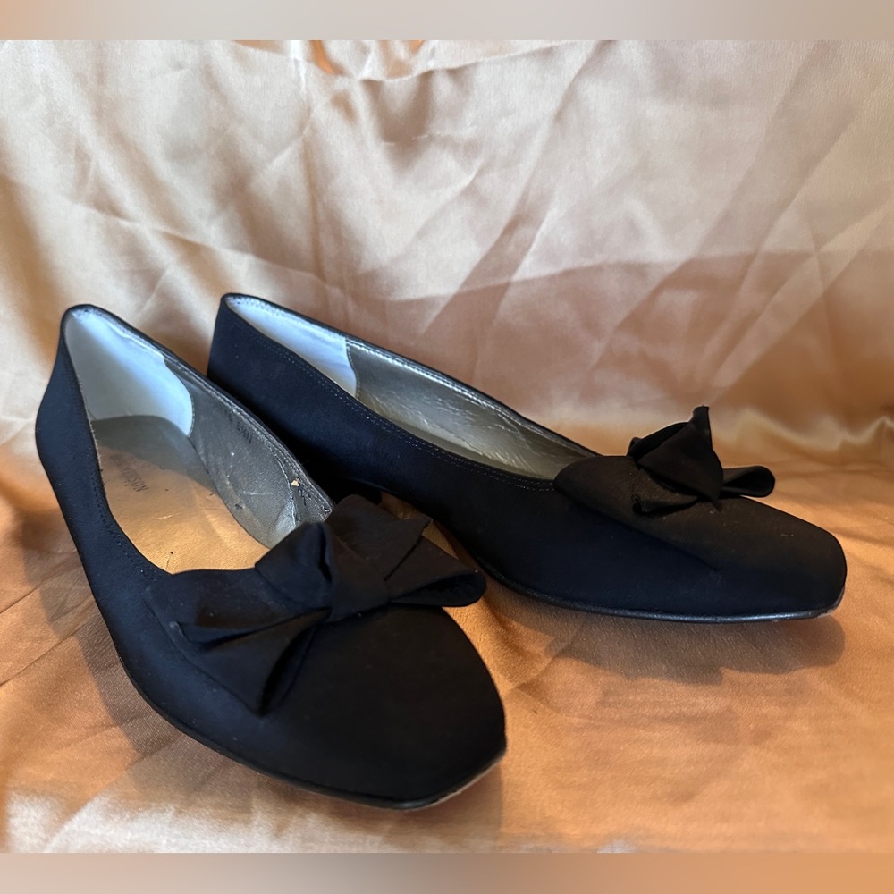 Ros Hommerson Black Flats with Bow Detail